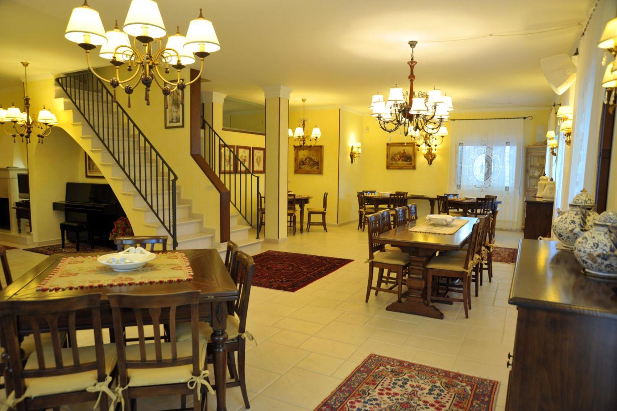 Relais Casabella Guest House มาร์ตินาฟรังกา ภายนอก รูปภาพ