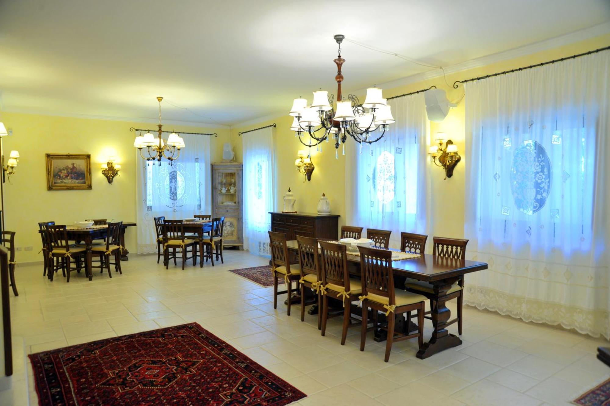 Relais Casabella Guest House มาร์ตินาฟรังกา ภายนอก รูปภาพ