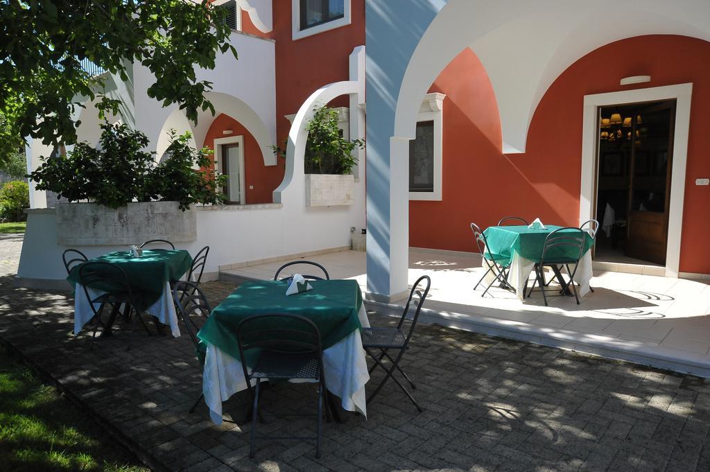 Relais Casabella Guest House มาร์ตินาฟรังกา ภายนอก รูปภาพ