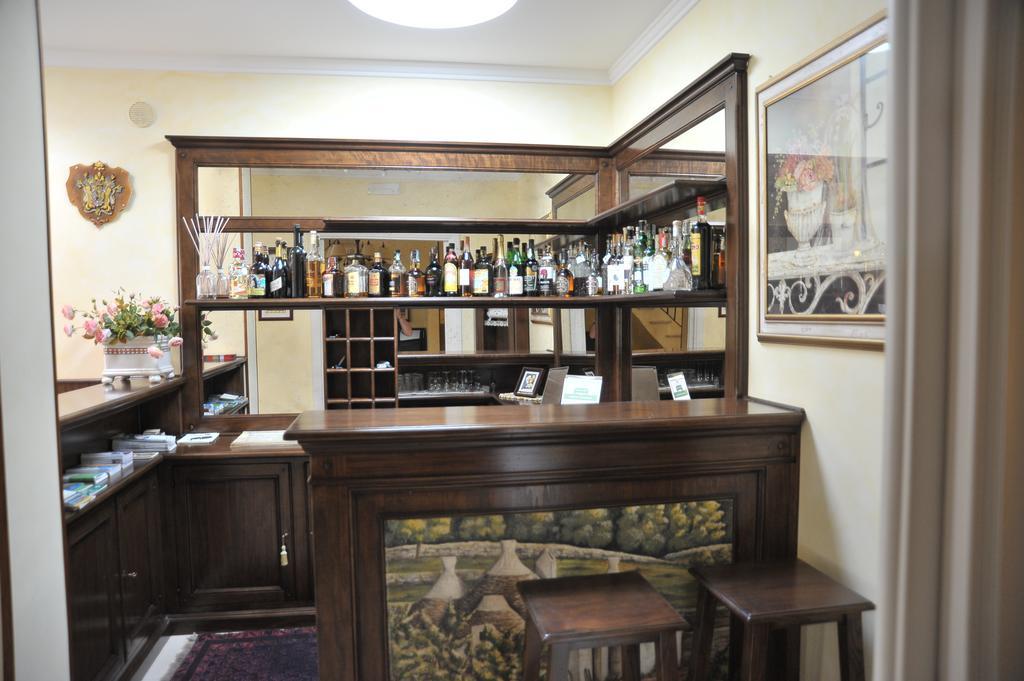 Relais Casabella Guest House มาร์ตินาฟรังกา ภายนอก รูปภาพ