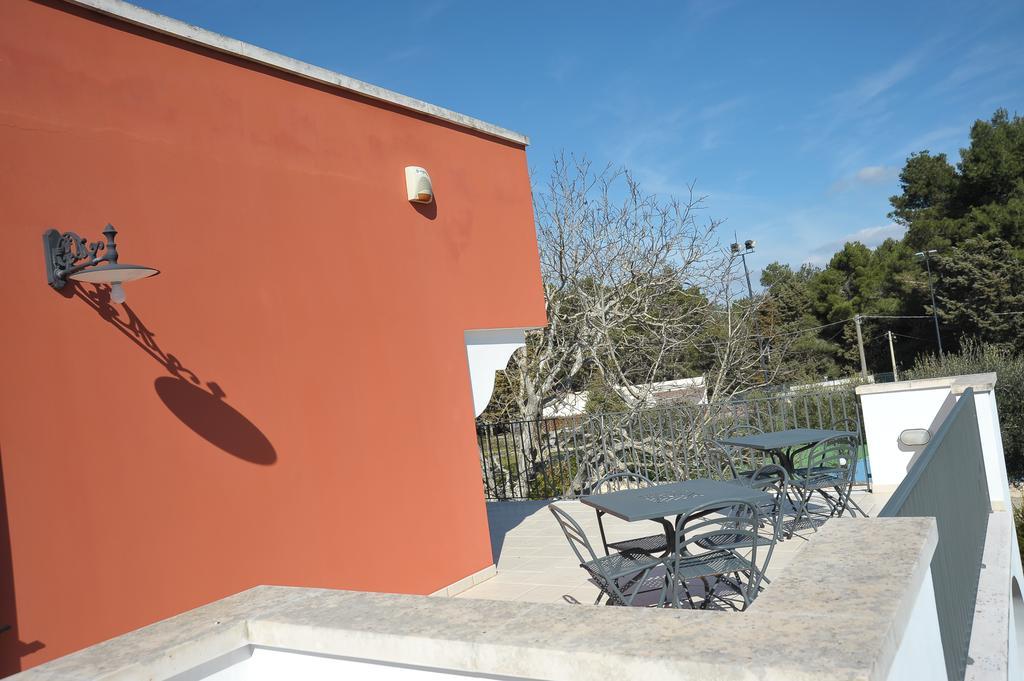Relais Casabella Guest House มาร์ตินาฟรังกา ภายนอก รูปภาพ