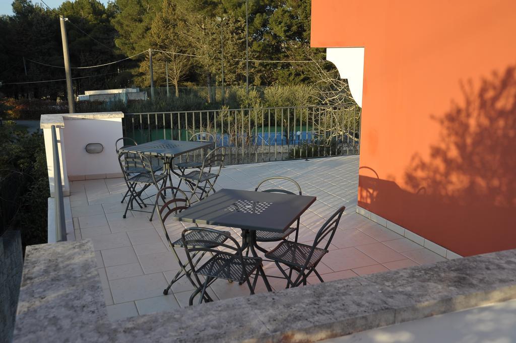 Relais Casabella Guest House มาร์ตินาฟรังกา ภายนอก รูปภาพ